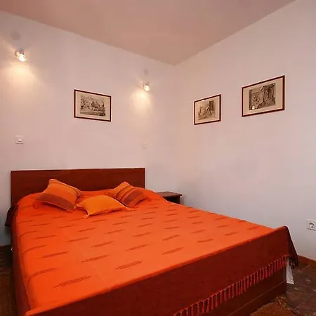 Seni Apartment